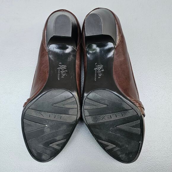 Brown Pumps Life Stride Odele Dress Loafer Size 9W Wide Synthetic Buckle Heeled - Picture 10 of 13